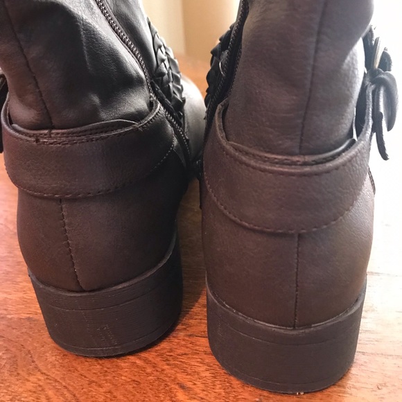 XOXO Maxon Riding Boots - Picture 5 of 8